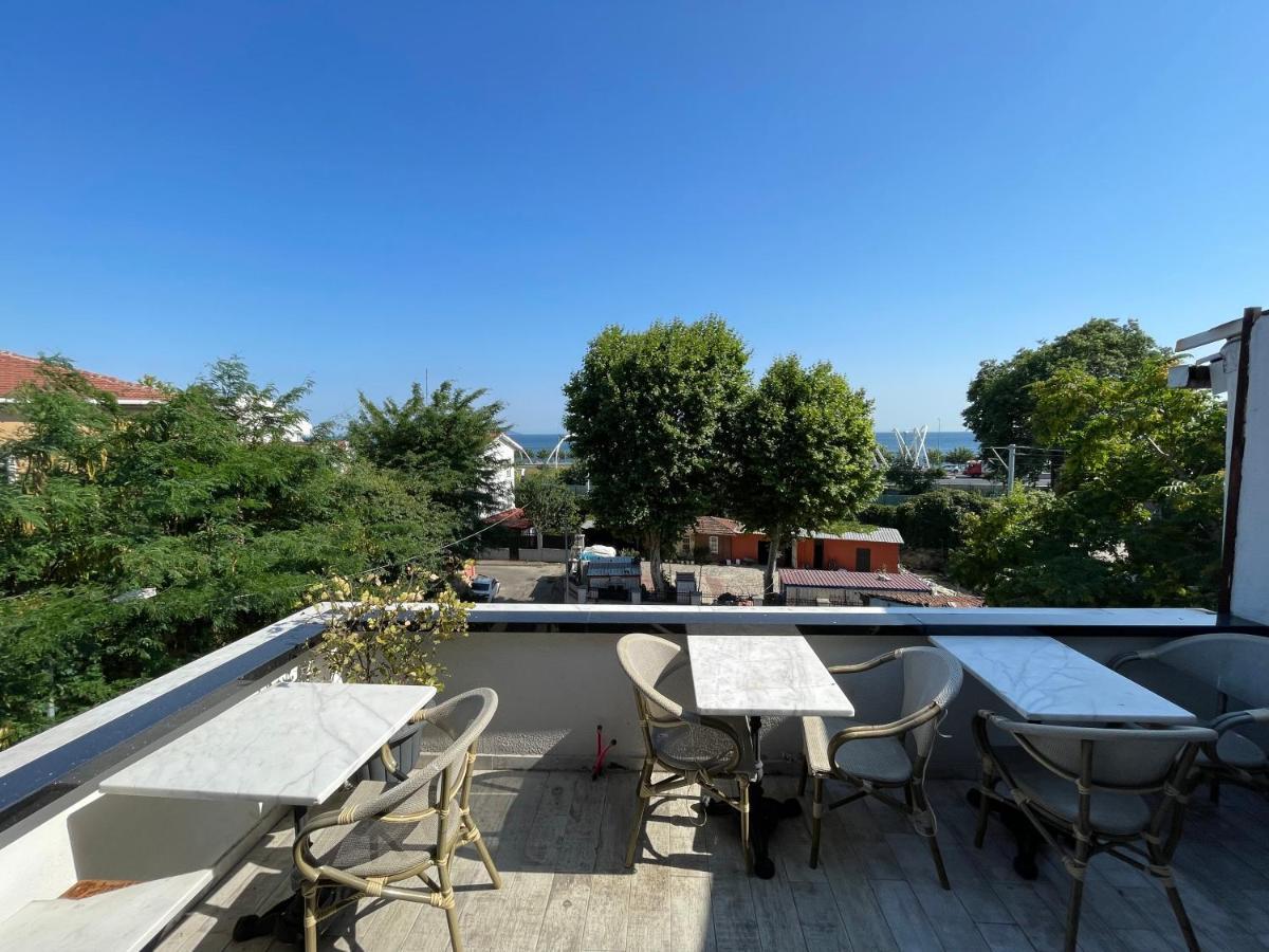 Arat Apartments Istanbul Exterior photo